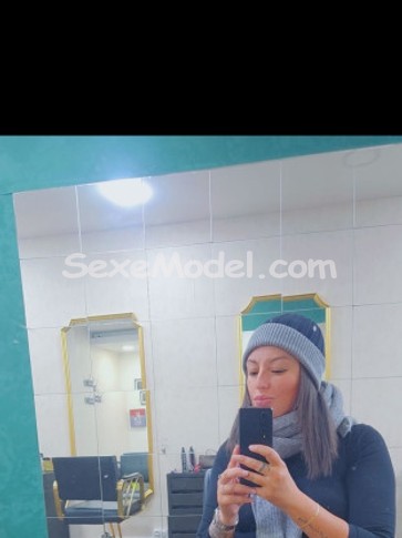 Ads Cloeluxe A paris 