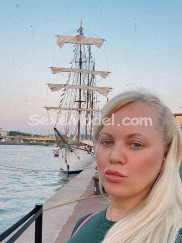 Ads RACHELLE_COQUINE