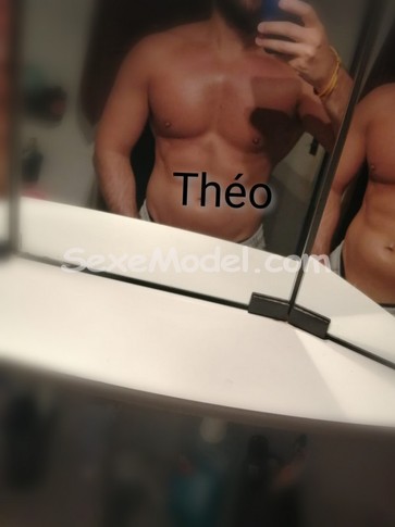 Annonce Coupledominateur