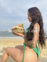 Laura Promotion photo 13615608