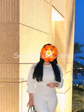 Annonce Katiea Gommage Bain, Paris