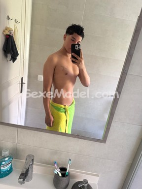 Annonce ThiagoLatino, Paris